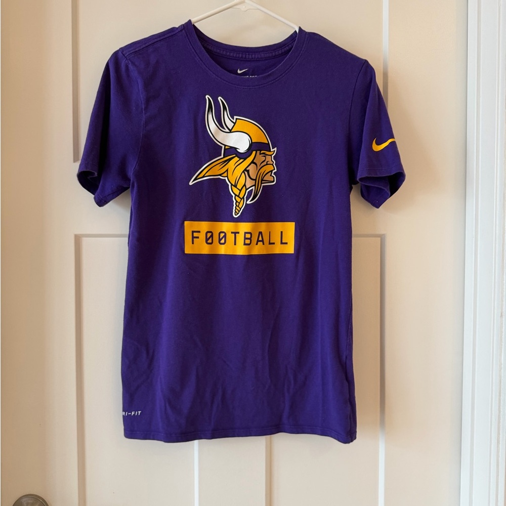 Nike Women’s Minnesota Vikings T-Shirt